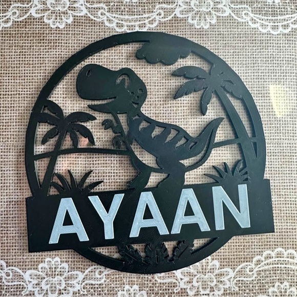 Customizable Gift Decoration - Picture 3 of 3